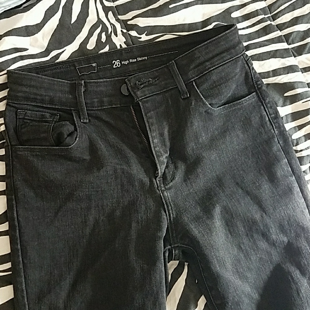 Black Levi jeans